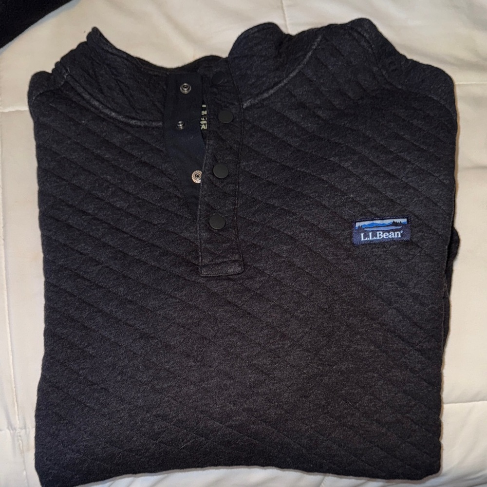 L.L. Bean Charcoal Quilted Pullover